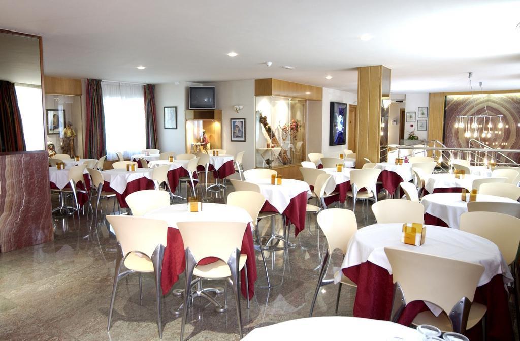 阿提拉姆帝国酒店 Sant Julià de Lòria 外观 照片